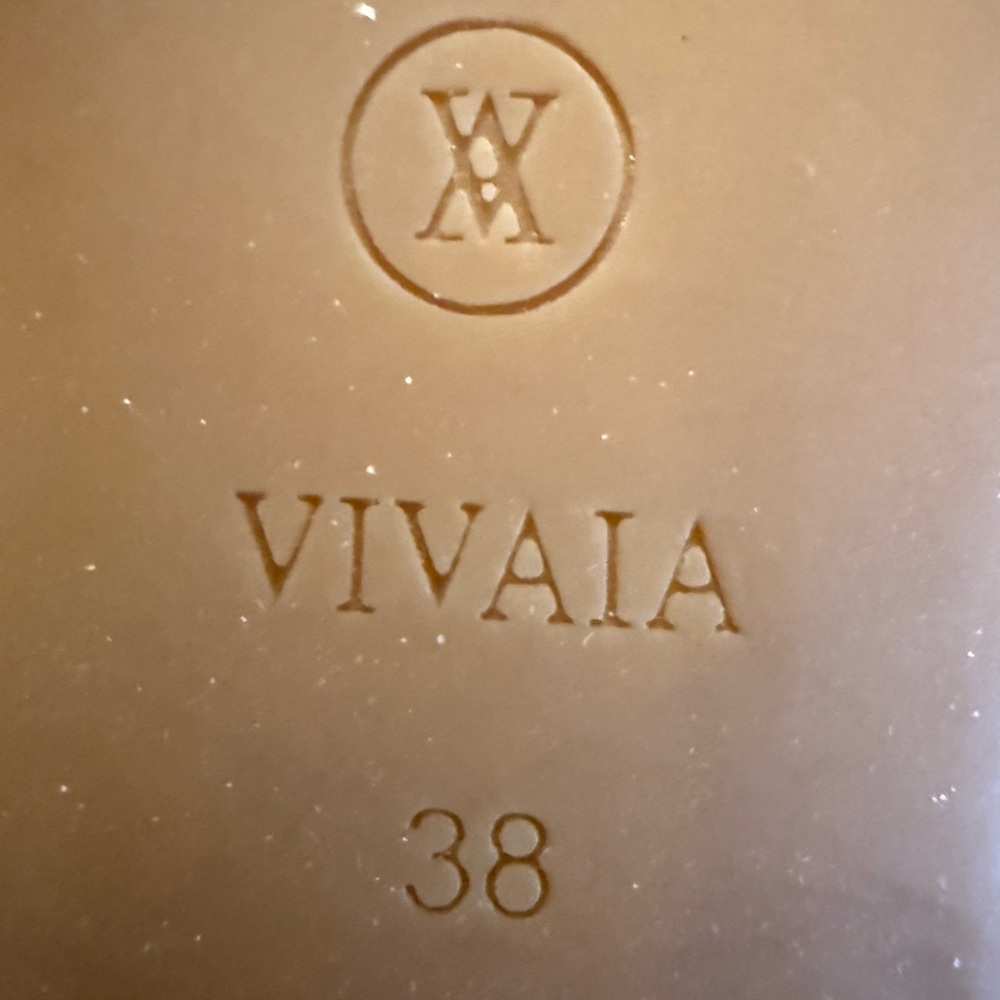 VIVAIA Square Toe Mary Jane Flats Size 7-7.5 in Almond - Picture 5 of 6